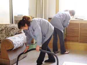 一站式專業潔凈方案 開荒保潔、外墻清洗與家庭深度保潔服務